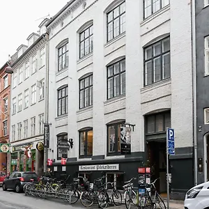 Apartment Sanders Arrow - Chic Three-bedroom In The Middle Of, Kopenhagen